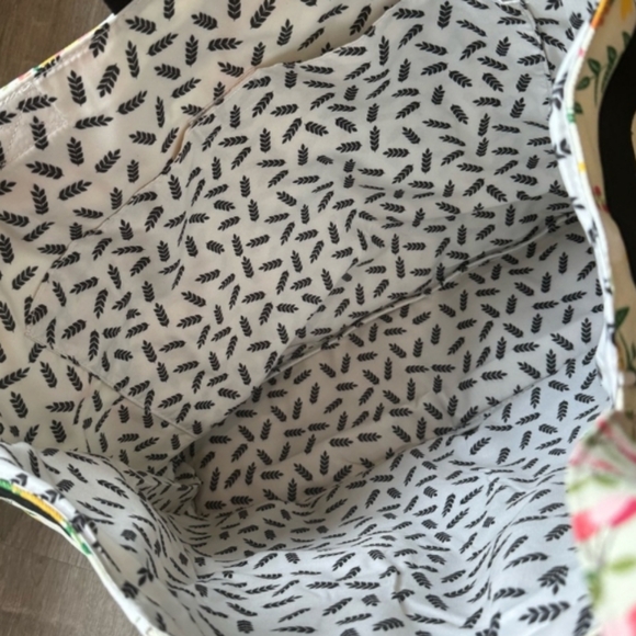 Summertime carry all plunder - Picture 3 of 4